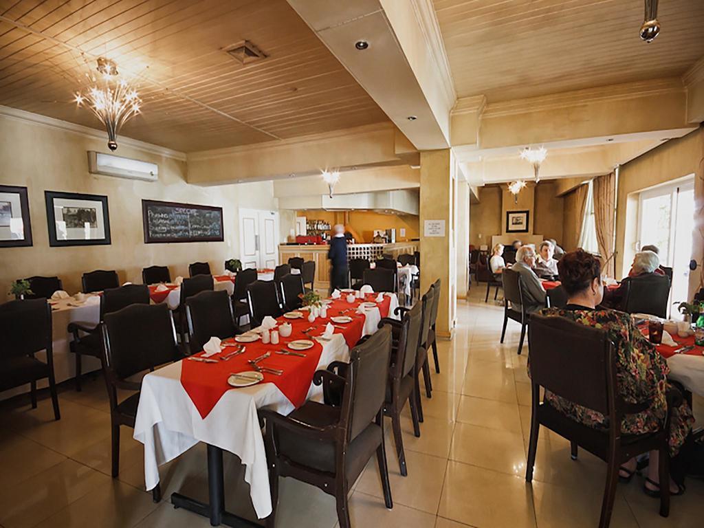 The Swellengrebel Hotel Swellendam Exterior photo
